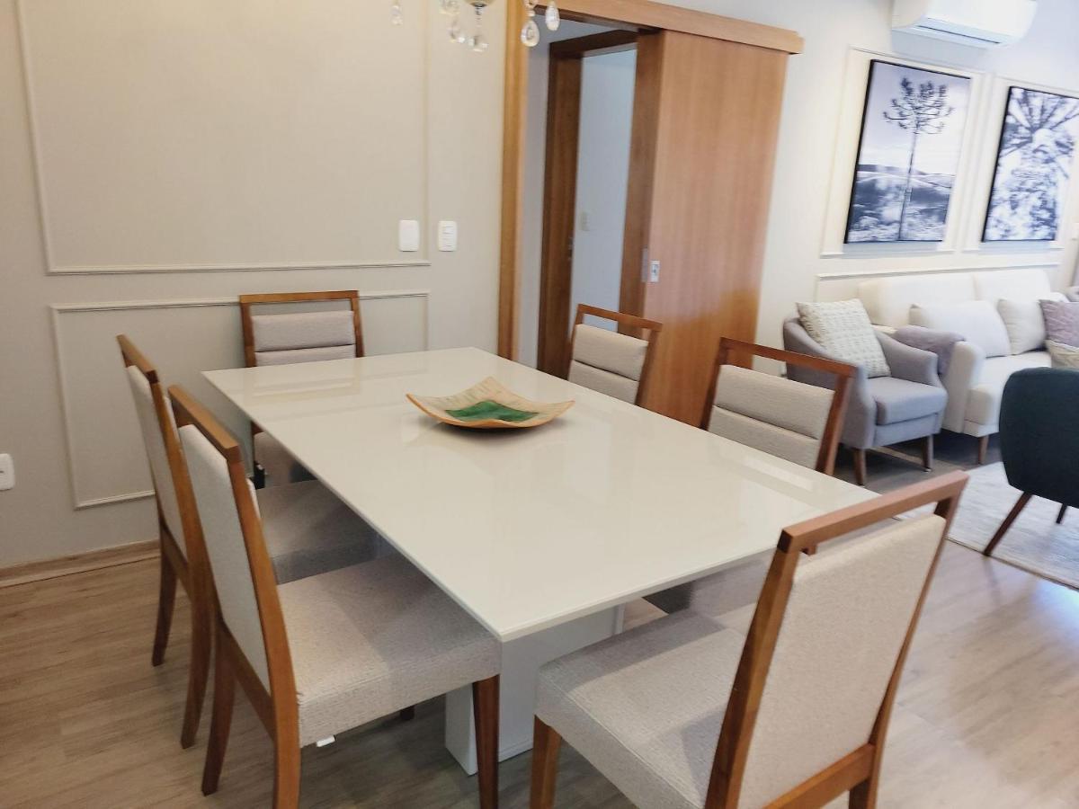 Apto 103 B,2, Proximo A Museus E Restaurantes, Condominio Com Piscina Aquecida. 그라마도 외부 사진